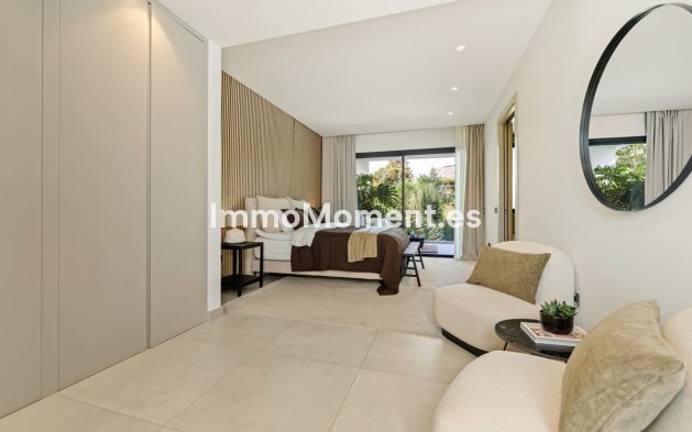 Resale - Villa - Marbella - Nueva Andalucía