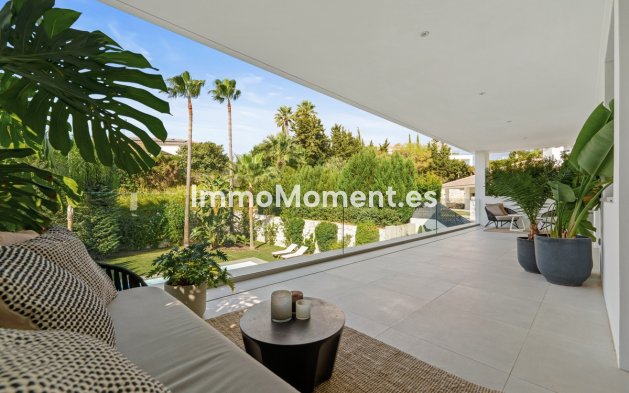 Resale - Villa - Marbella - Nueva Andalucía