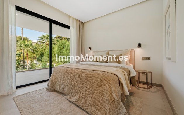 Resale - Villa - Marbella - Nueva Andalucía