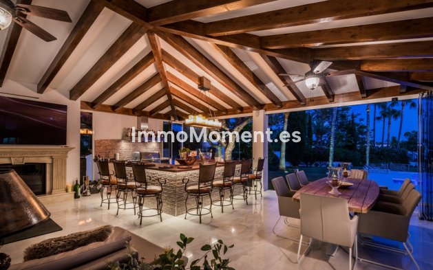 Wiederverkauf - Villa - Marbella - Nueva Andalucía