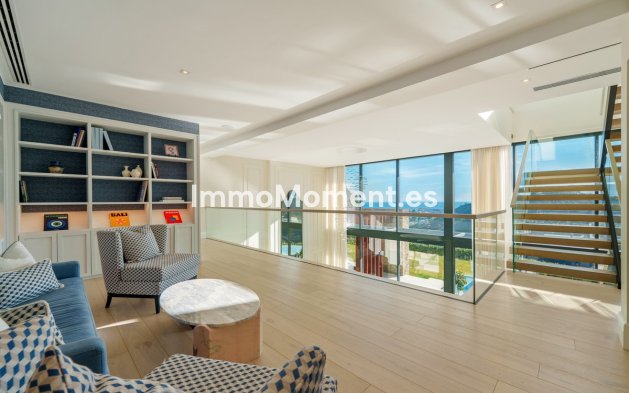 Resale - Villa - Benahavís - El Madroñal