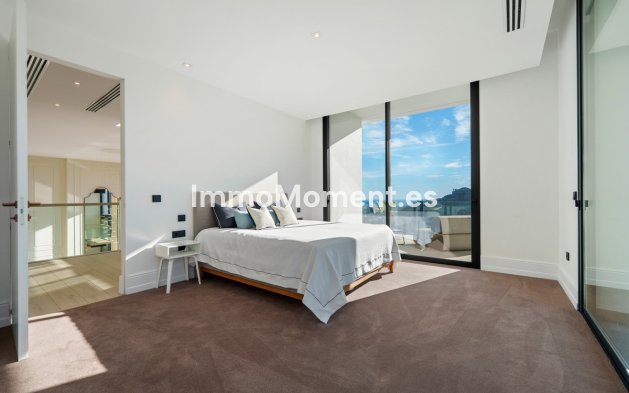 Resale - Villa - Benahavís - El Madroñal