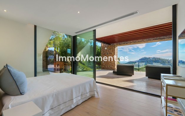 Resale - Villa - Benahavís - El Madroñal