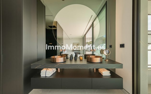 Revente - Villa - Marbella - The Golden Mile