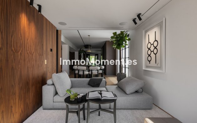 Revente - Villa - Marbella - Nueva Andalucía