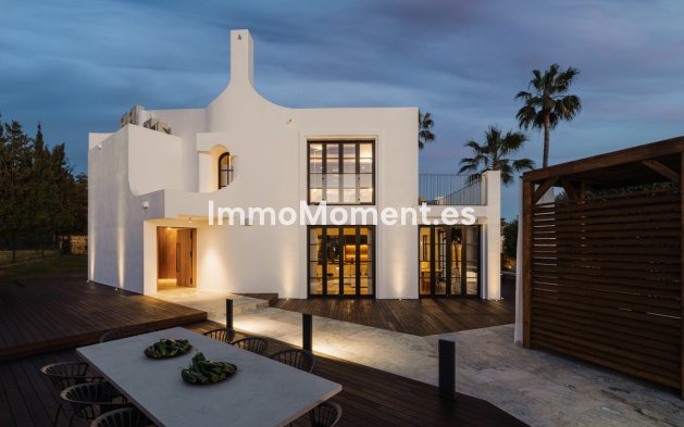 Revente - Villa - Marbella - Nueva Andalucía