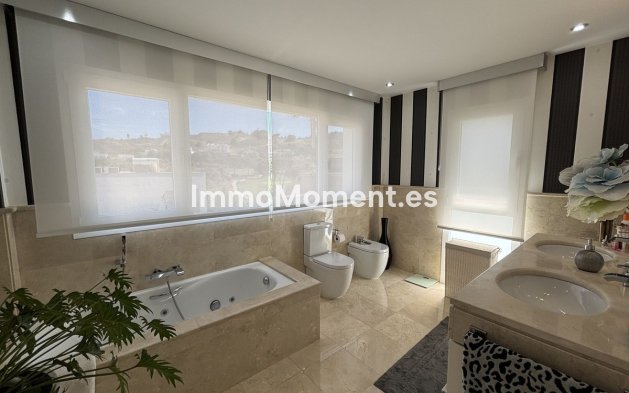 Wiederverkauf - Villa - Mijas - La Cala Golf
