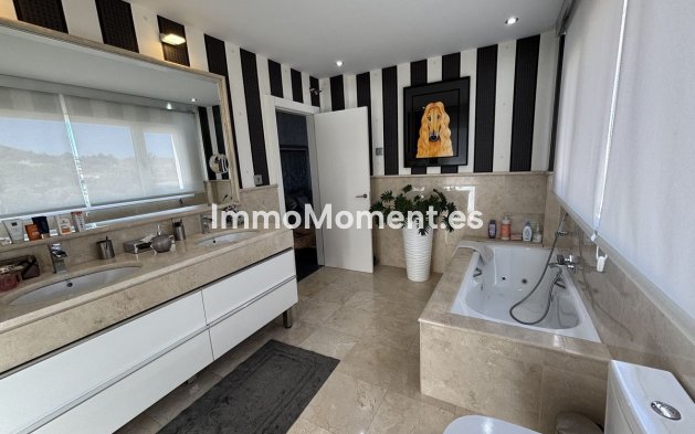 Wiederverkauf - Villa - Mijas - La Cala Golf
