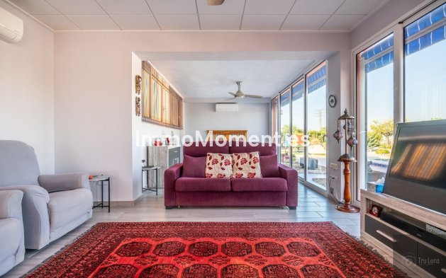 Resale - Villa - Benejúzar - Benejuzar Centro