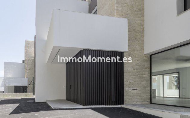 Wiederverkauf - Villa - Marbella - Marbella Centro