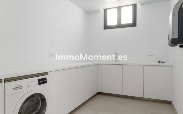 Wiederverkauf - Villa - Marbella - Marbella Centro