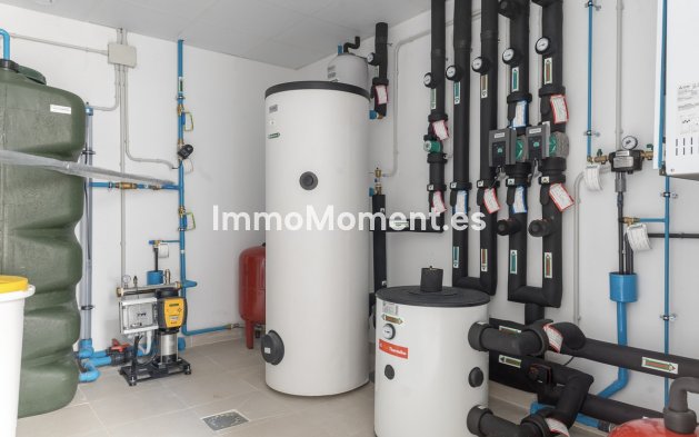 Wiederverkauf - Villa - Marbella - Marbella Centro