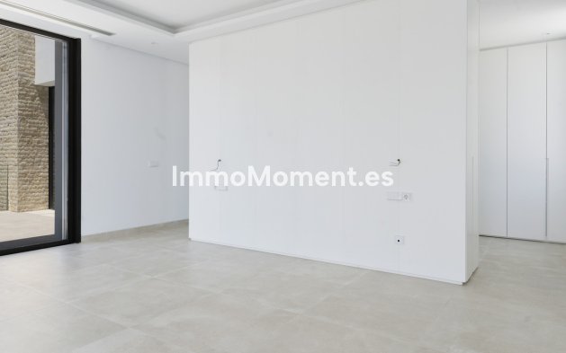 Wiederverkauf - Villa - Marbella - Marbella Centro