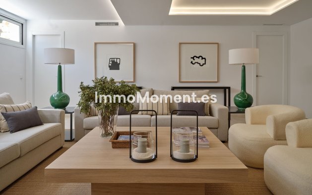 Resale - Villa - Marbella - Marbella Centro