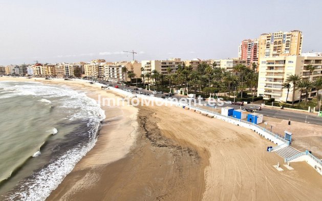 Reventa - Apartamento - Torrevieja - Torrevieja Centro