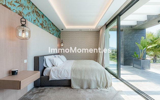 Reventa - Villa - Marbella - Nueva Andalucía