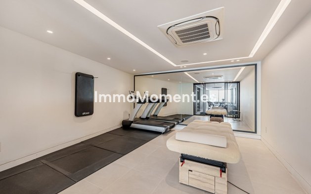 Reventa - Villa - Marbella - Nueva Andalucía