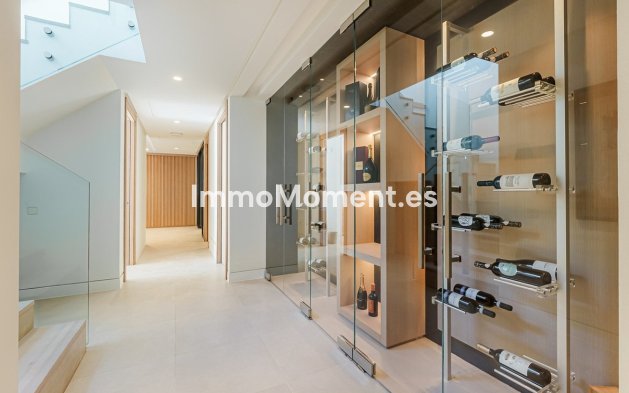 Reventa - Villa - Marbella - Nueva Andalucía