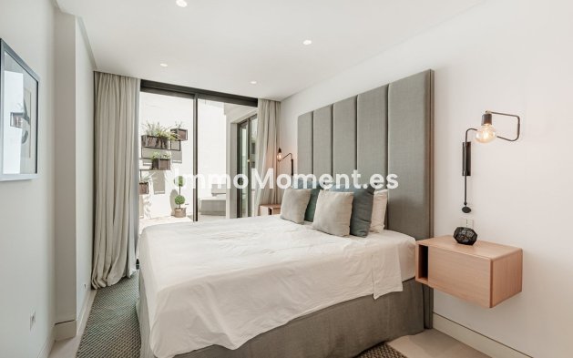 Reventa - Villa - Marbella - Nueva Andalucía