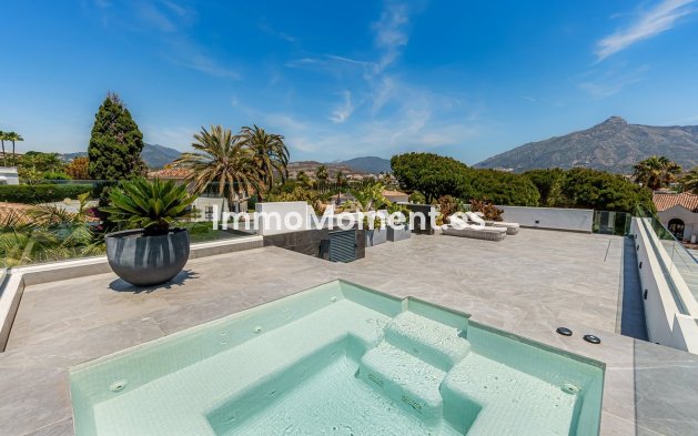Reventa - Villa - Marbella - Nueva Andalucía