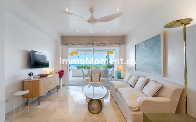 Resale - Apartment - Marbella - Guadalmina Baja