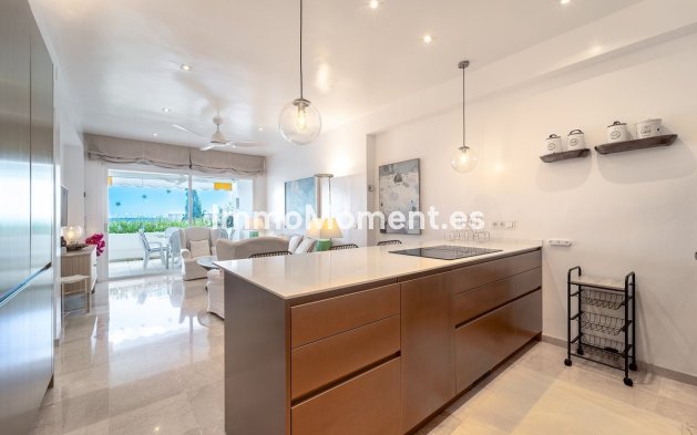Resale - Apartment - Marbella - Guadalmina Baja