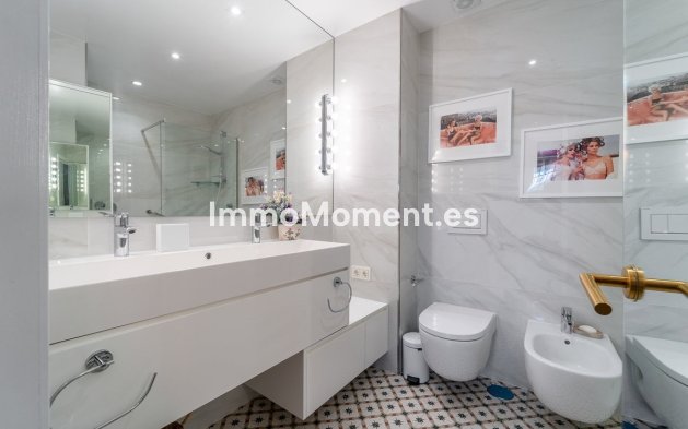 Resale - Apartment - Marbella - Guadalmina Baja