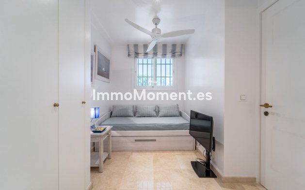 Resale - Apartment - Marbella - Guadalmina Baja