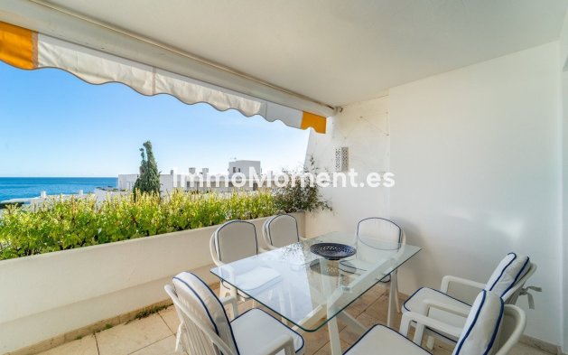 Resale - Apartment - Marbella - Guadalmina Baja