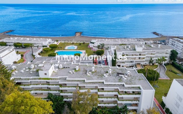 Resale - Apartment - Marbella - Guadalmina Baja