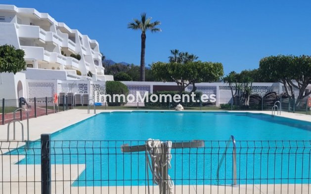 Resale - Apartment - Marbella - Guadalmina Baja