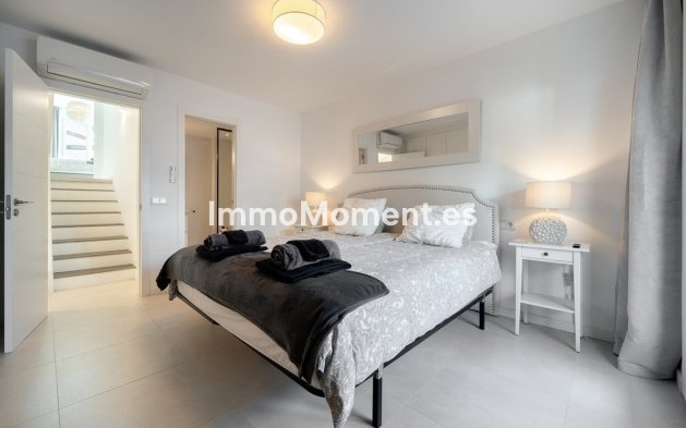 Resale - Villa - Marbella - Nueva Andalucía