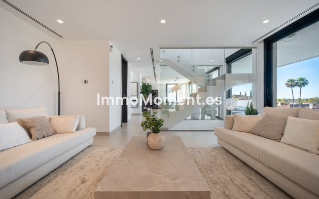 Revente - Villa - Marbella - Nueva Andalucía