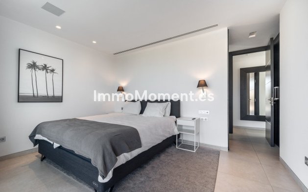 Revente - Villa - Marbella - Nueva Andalucía