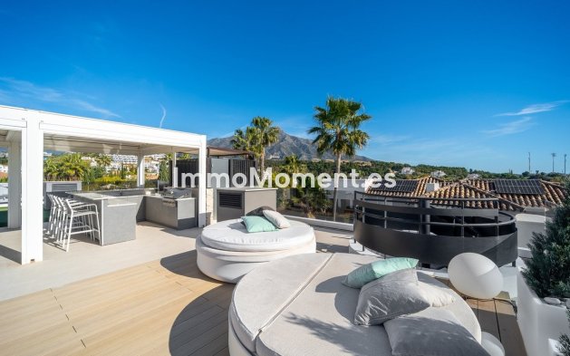 Revente - Villa - Marbella - Nueva Andalucía