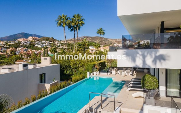 Revente - Villa - Marbella - Nueva Andalucía