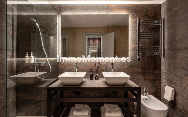 Revente - Villa - Marbella - Marbella Centro