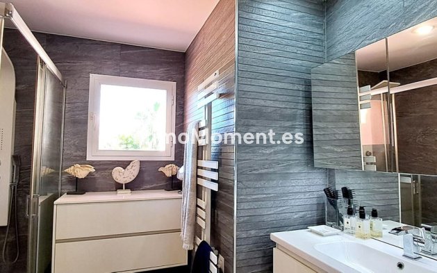 Wiederverkauf - Wohnung - Estepona  - New Golden Mile