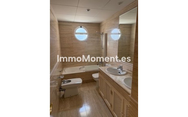 Wiederverkauf - Wohnung - Marbella - Nueva Andalucía