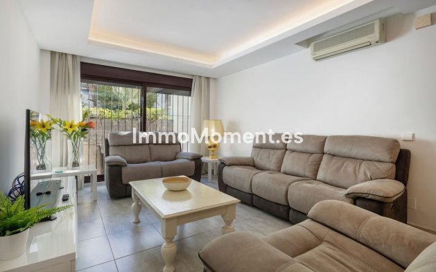Revente - Appartement - Marbella - Nueva Andalucía