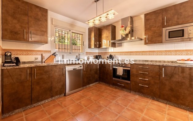 Reventa - Apartamento - Marbella - La Mairena