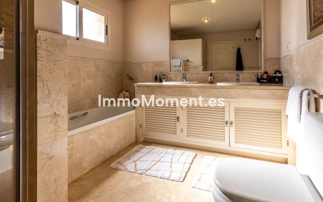 Reventa - Apartamento - Marbella - La Mairena