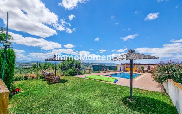 Reventa - Casa de campo - Casares - Casares Centro