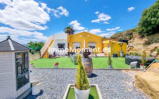 Reventa - Casa de campo - Casares - Casares Centro