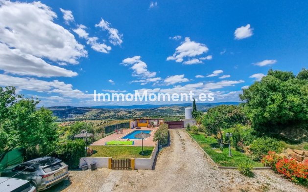 Reventa - Casa de campo - Casares - Casares Centro