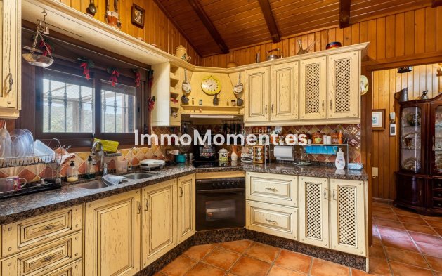 Wiederverkauf - Landhaus - Estepona  - Estepona Centro