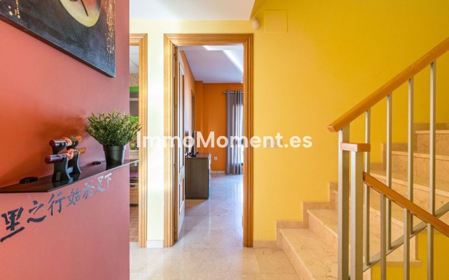 Bestaande woning - Geschakelde woning - Estepona  - Cancelada