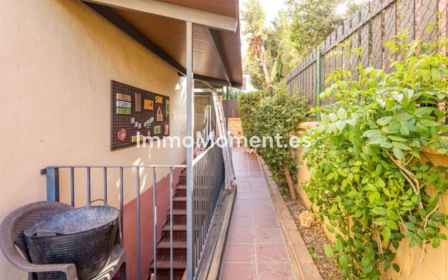 Bestaande woning - Geschakelde woning - Estepona  - Cancelada