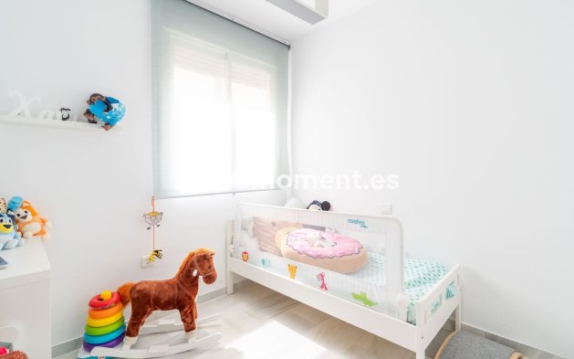 Revente - Appartement - Casares - Doña Julia