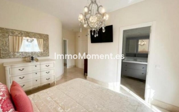 Resale - Villa - Sotogrande - San Roque